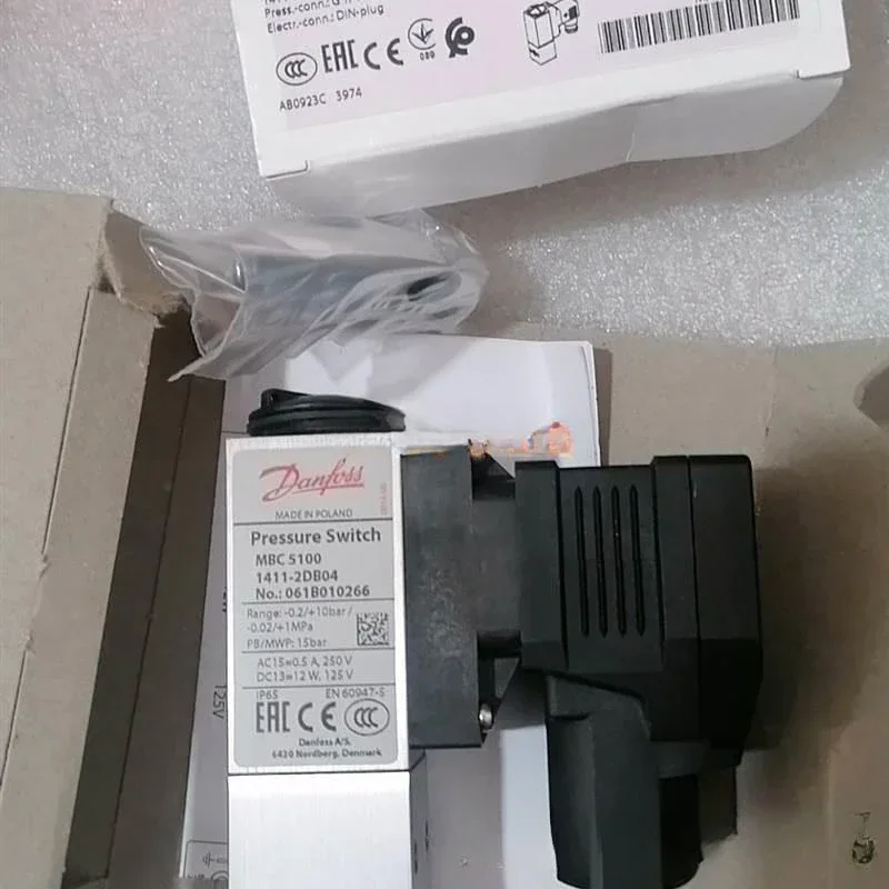 For Danfoss Pressure Switch for  061B010266