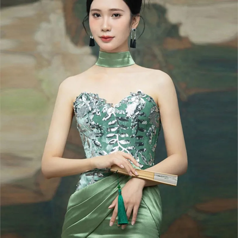 New Chinese style morning gown women toasting wear light luxury wipe chest banquet small tail