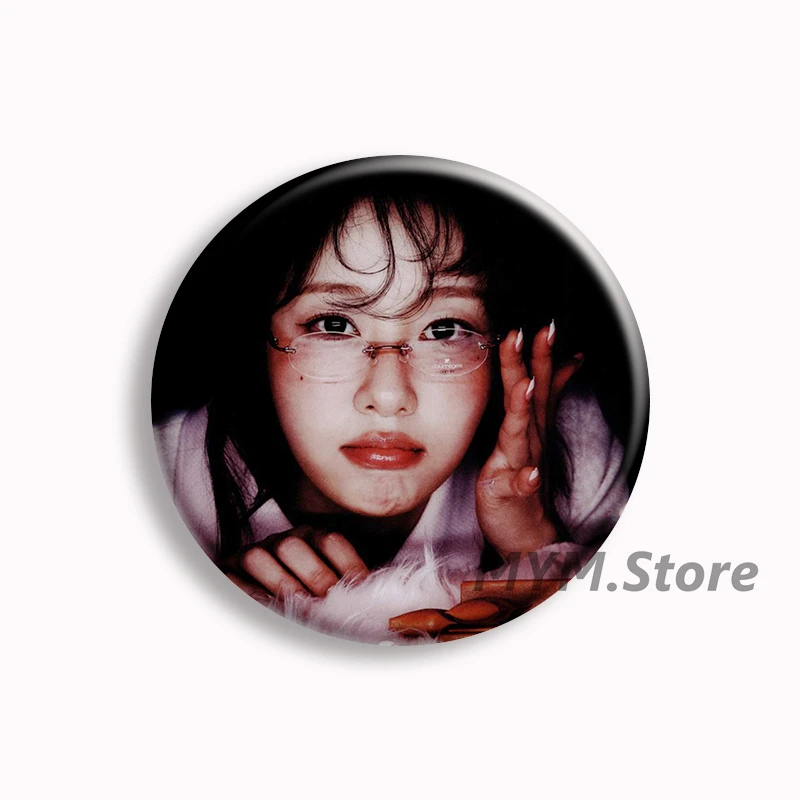 YVES Album Cover Button Pin Yyxy LOONA Kawaii Brooch I Love My