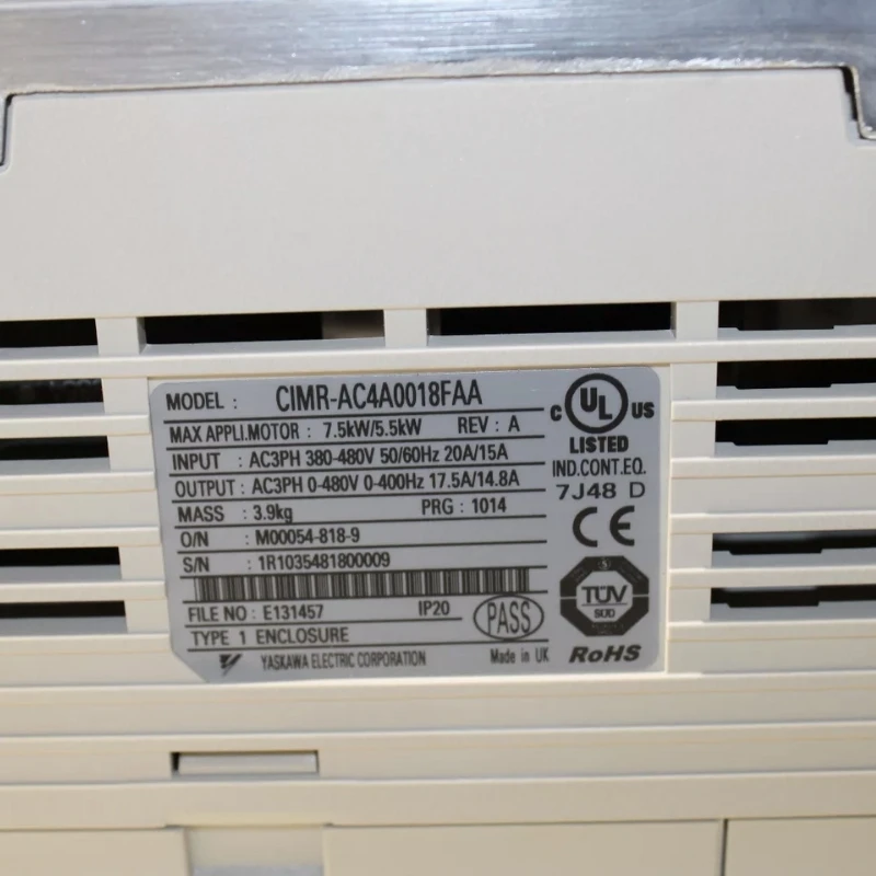 Yaskawa CIMR-AC4A0018FAA العاكس التسليم السريع الجديد #2