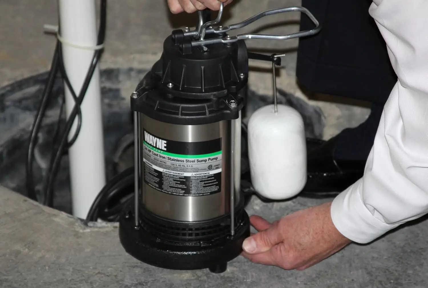 

WAYNE - 1 HP Submersible Cast Iron and Stainless Steel Sump Pump with Integrated Vertical Float Switch