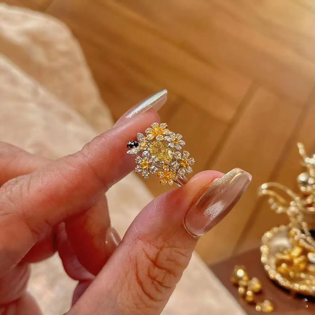 Yellow Diamond Small Floral Ring Luxurious and High-end Feel Open Index Finger Ring Simple Socialite Style Jewelry Accessories