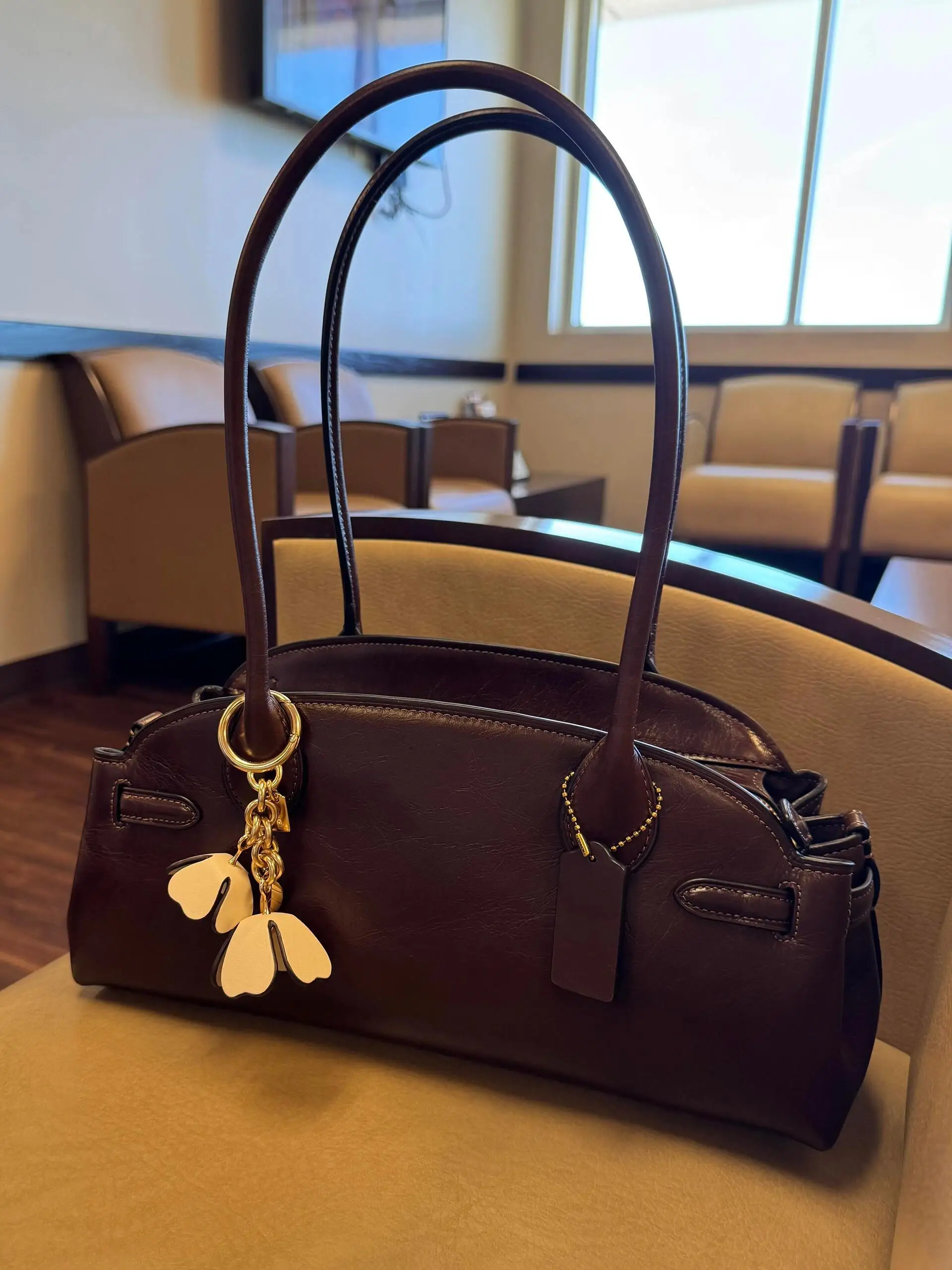 

Весенне-летняя большая сумка Capaci на одно плечо, сумка для подмышек, пригородная сумка для хлеба, сумка Boston, современная нейтральная сумка Sle