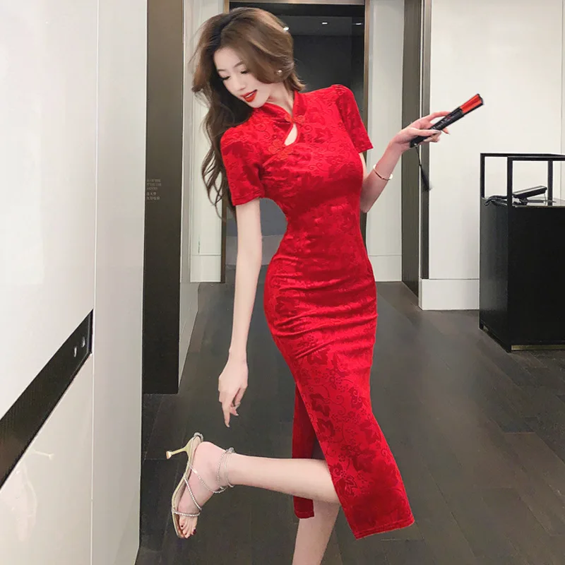 

Red Qipao Chinese New Year Dress Elegant Velour Party Bodycon Gown Women Print Short Sleeve Cheongsam Improved Qipao Vestidos