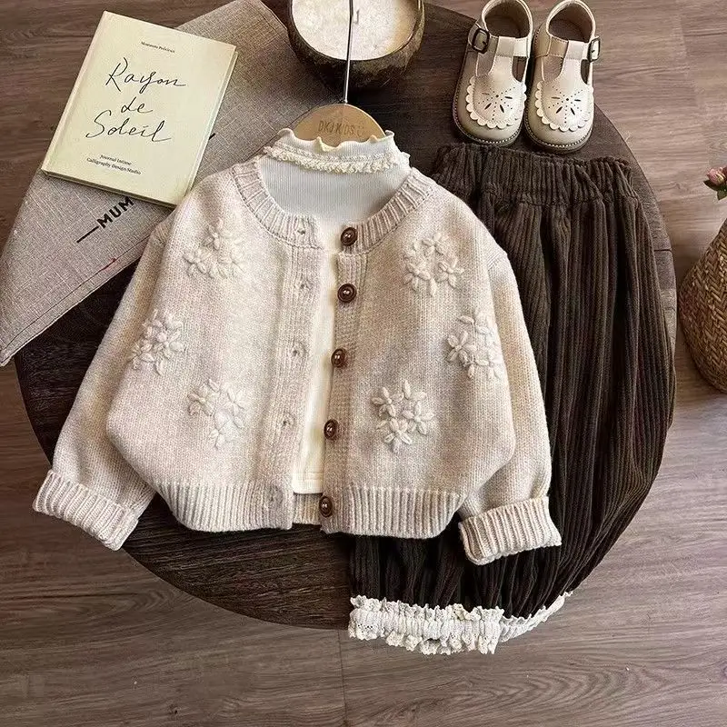

Girls' Sweater Jacket for Spring and Autumn2026New children's knitted cardigan for girls, autumn outfit, forest-themed set for b