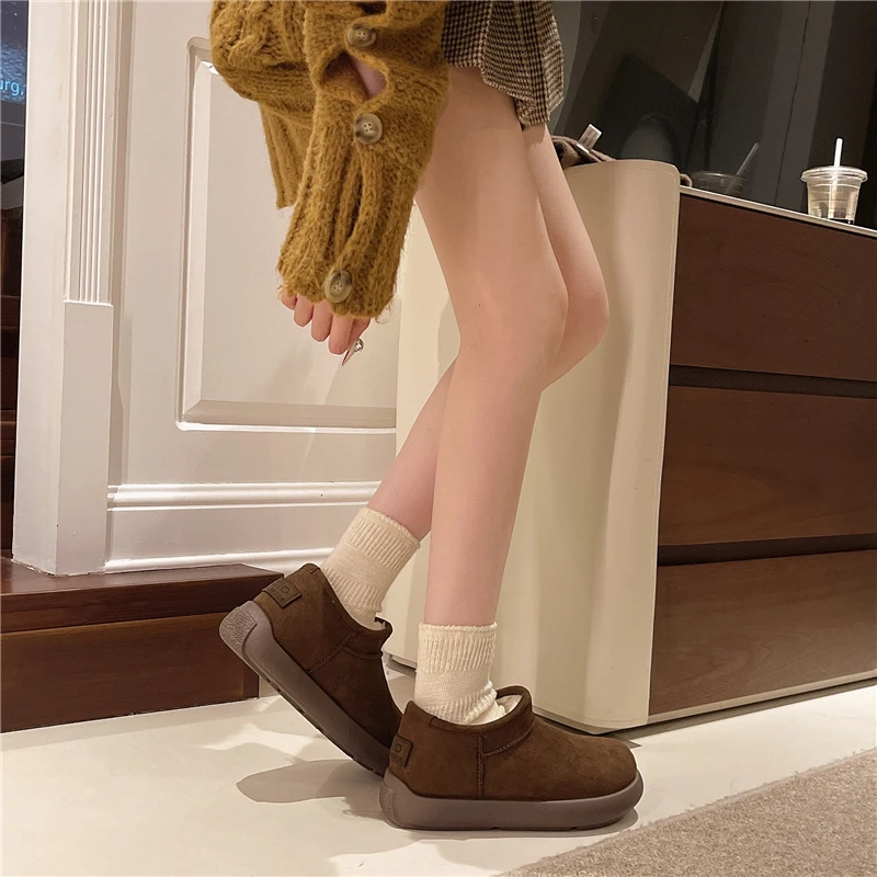 Snow Boots Women's Short Tube Thickened Cotton Shoes Non-slip Winter New Shoes Student Women's Shoes 2025Black Boots
