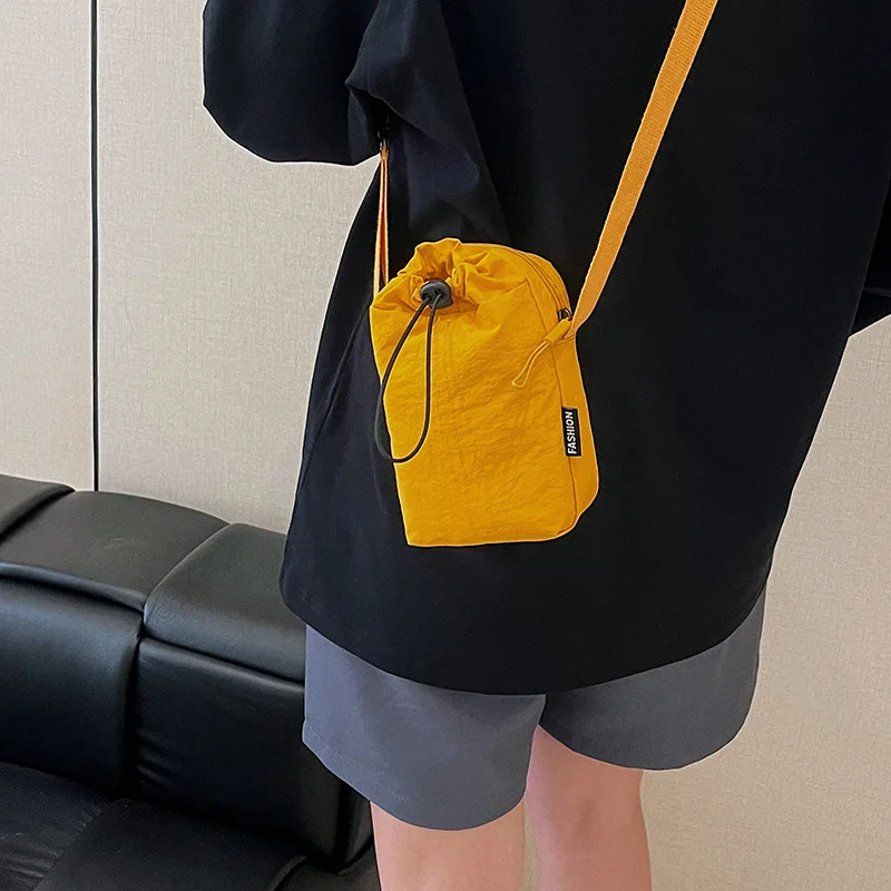 

2025 Nylon Crossbody Bag - Women's Casual Phone Purse, Trendy Shoulder Bag with Water Bottle Pocket