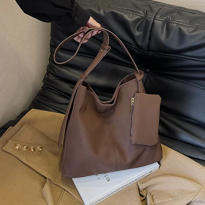 New High End Retro Armpit Youth Tote Bag for Women Arge Capacity Commuting Shoulder Bag 2025 High Quality Single Crossbody Bag