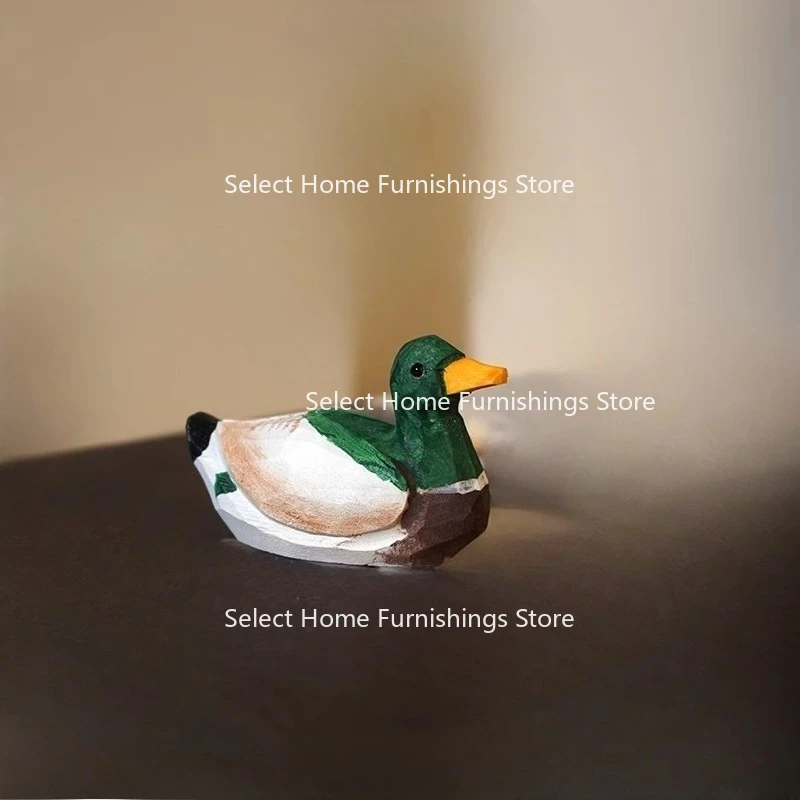 Suitable for Handmade Wooden Carvings of Refueling Ducks, Cartoon Animals, Cute and Inspiring Gifts for Students and Colleagues