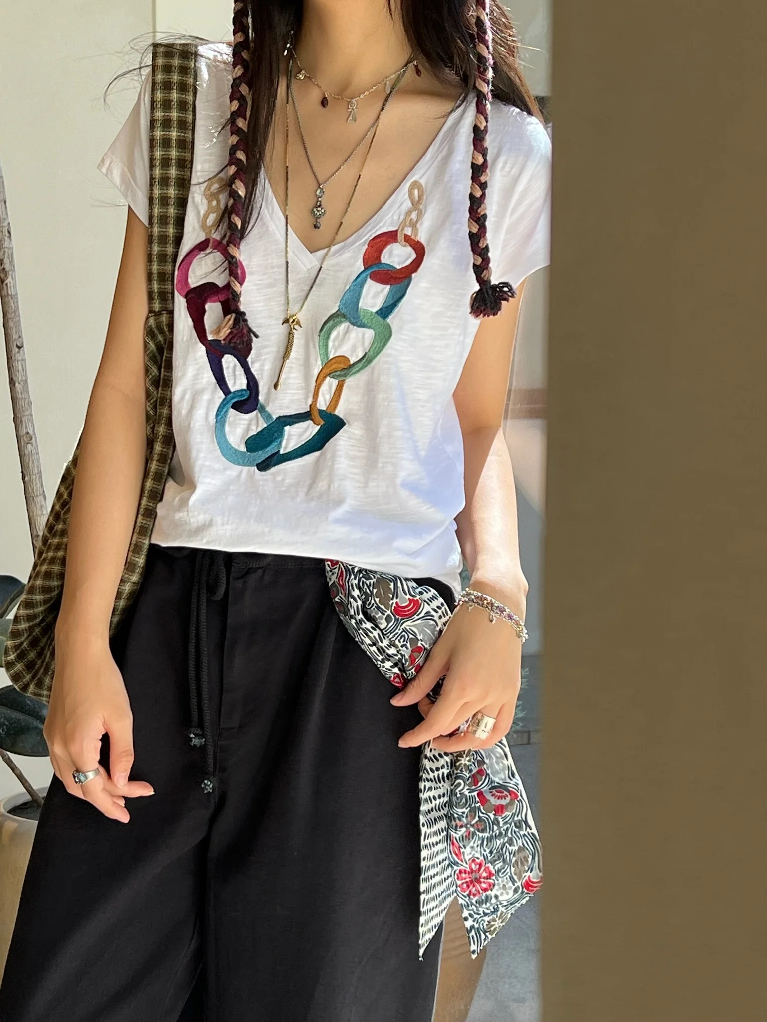 

Leon Harper Casual Cotton T-irt V-ne Embroidered Nelace Pure Cotton Leisure Top Winter Sle Women's ort Sve Tee