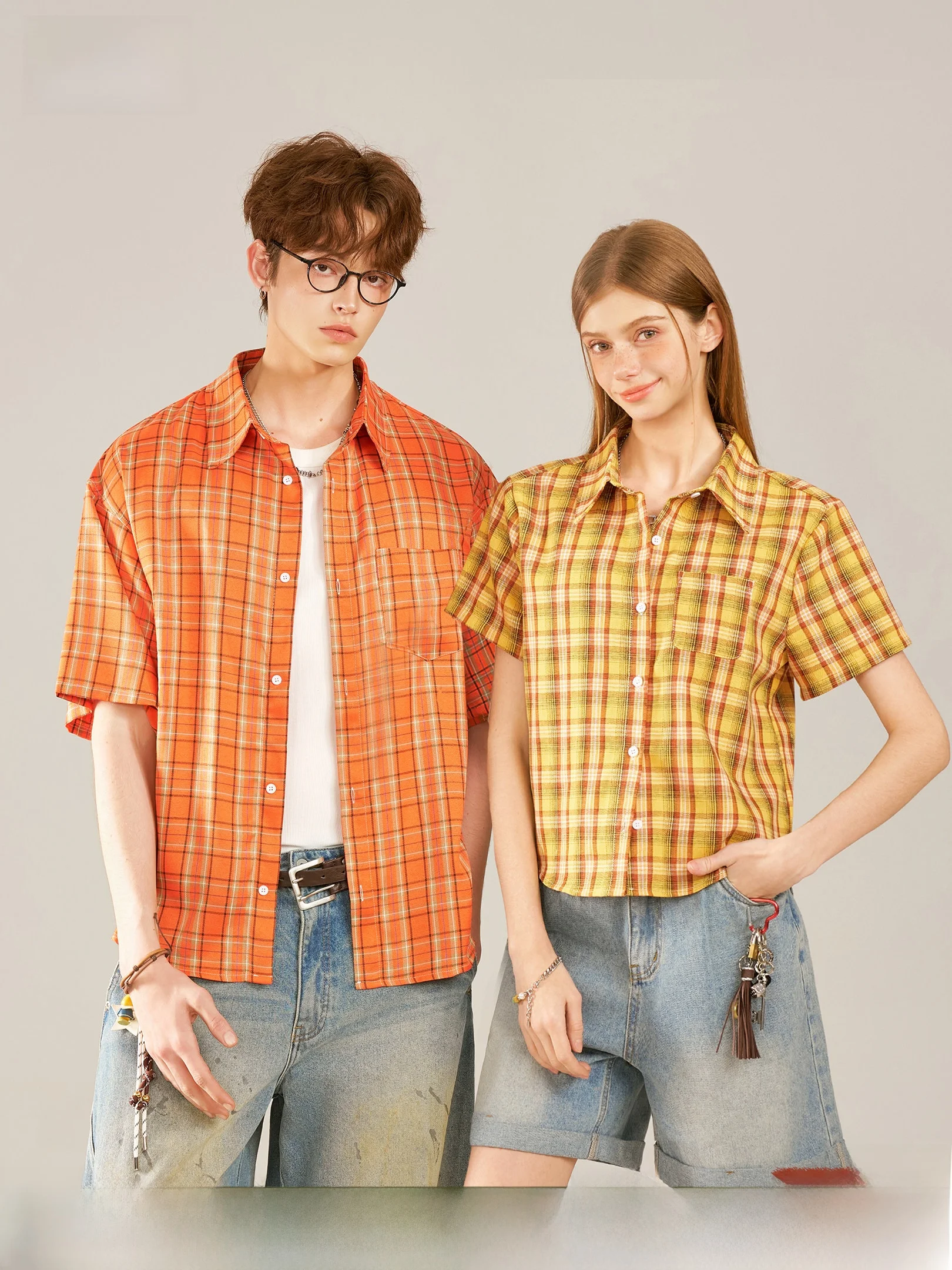 

Beetle Town American Retro Yellow Plaid ort Sve irt Women Summer 2026 New f Sve Top Couple Matching Casual Loose...