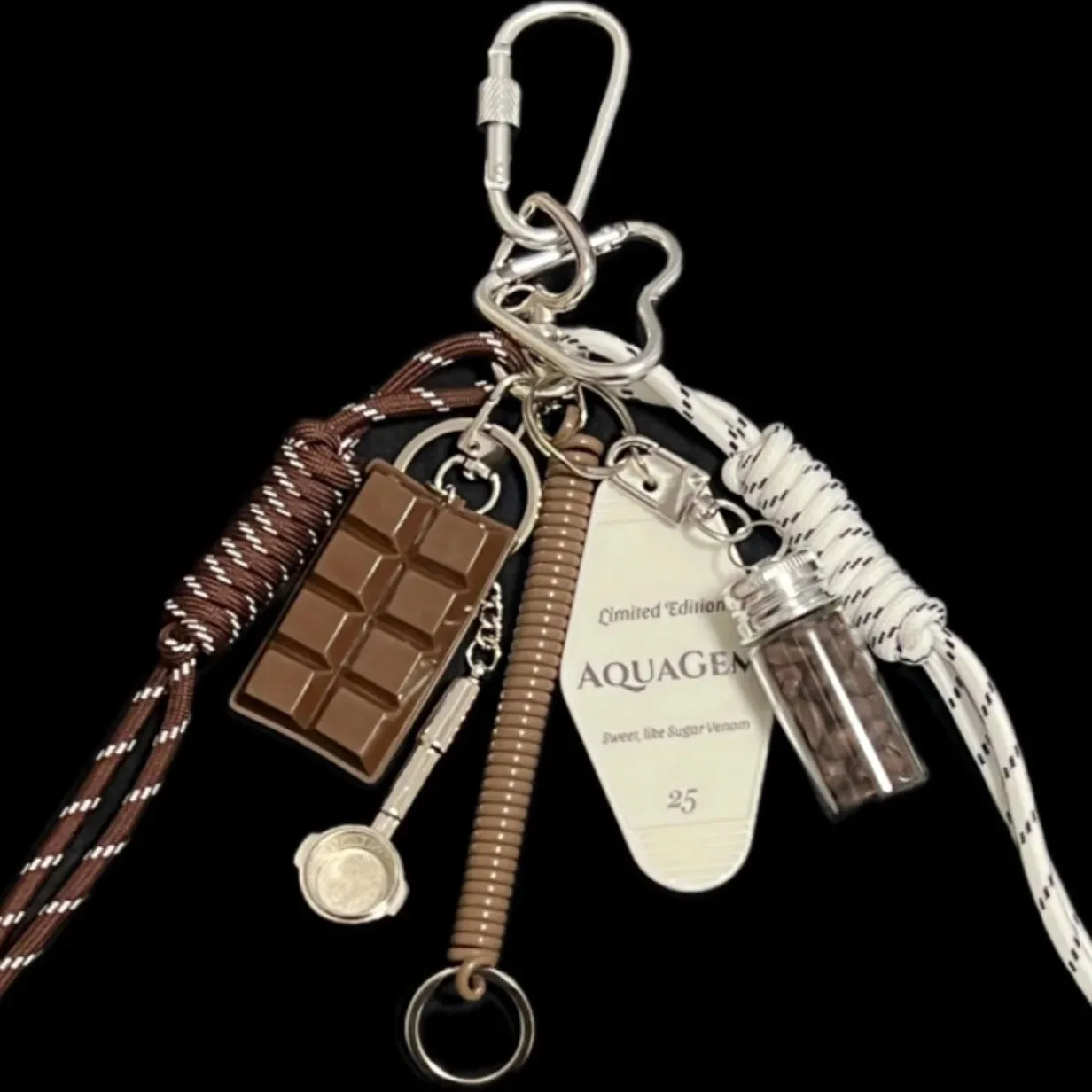 New Fashion Bag Charms Key Chain with Handmade Rope Sporty Style Bag Pendant Baseball Decor Casual Cool Trendy Fashion Pendant