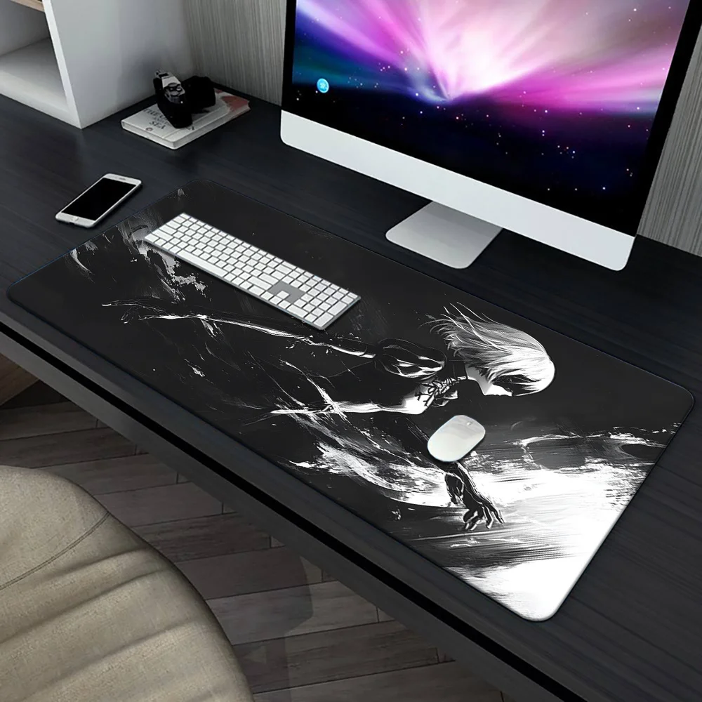 XXL Large Rubber Nier Automata 2B Desk Mouse Pad, Black White Ink Style HD Print Anti Slip Gaming Keyboard Mat