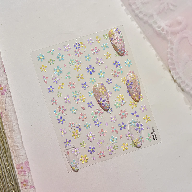 Adesivo Oro Stamping Adesivo morbido Adesivo in rilievo Chic Decalcomanie per manicure Moda Fiore di ciliegio Fiore Sakura Primavera 5D Nail Art