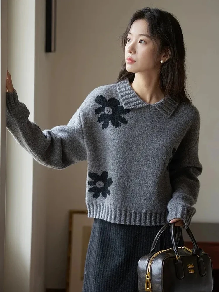 Zoki Vintage Floral Grey Sweaters Women Loose Casual Knitted Pullovers French Retro Elegant Turn Down Collar Lady Design Jumpers