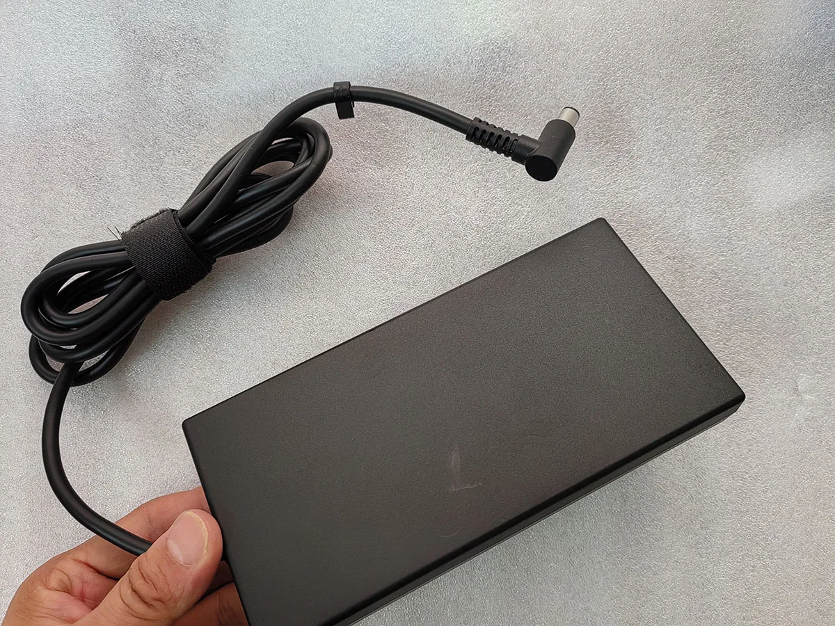 OEM Slim 19.5V 11.8A 230W L76393-003 L76561-001 TPN-DA61 ADP-230KB BA For HP Thunderbolt Dock G2 120W Workstation Station