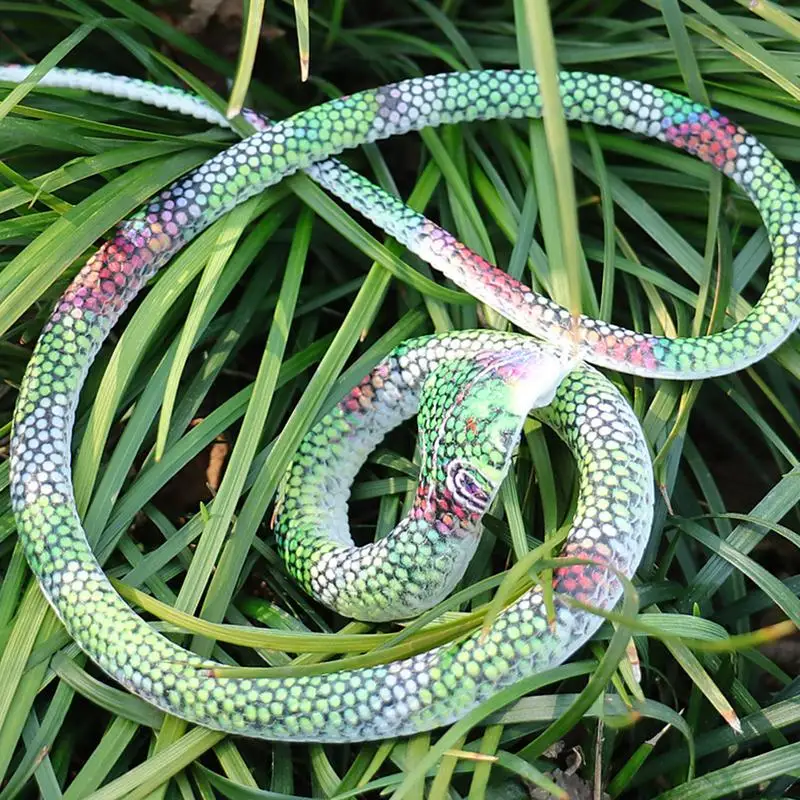 New Realistic Simulation Snake Model Scary Rubber Snakes Tricky Pranks Toys Horror Toy For Halloween Event Party Gag Gifts