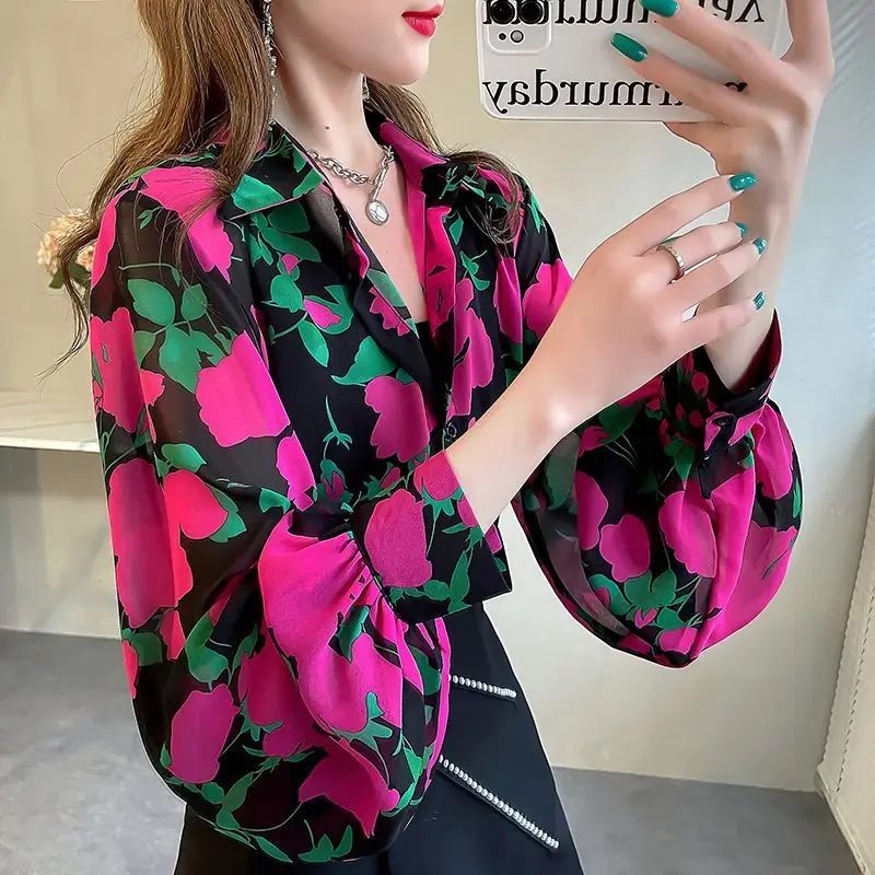 Spring Autumn 2023 New Fashion Printing Turn-down Collar Lantern Sleeve Blouse Ladies All-match Buttons Loose Shirts Women\'s