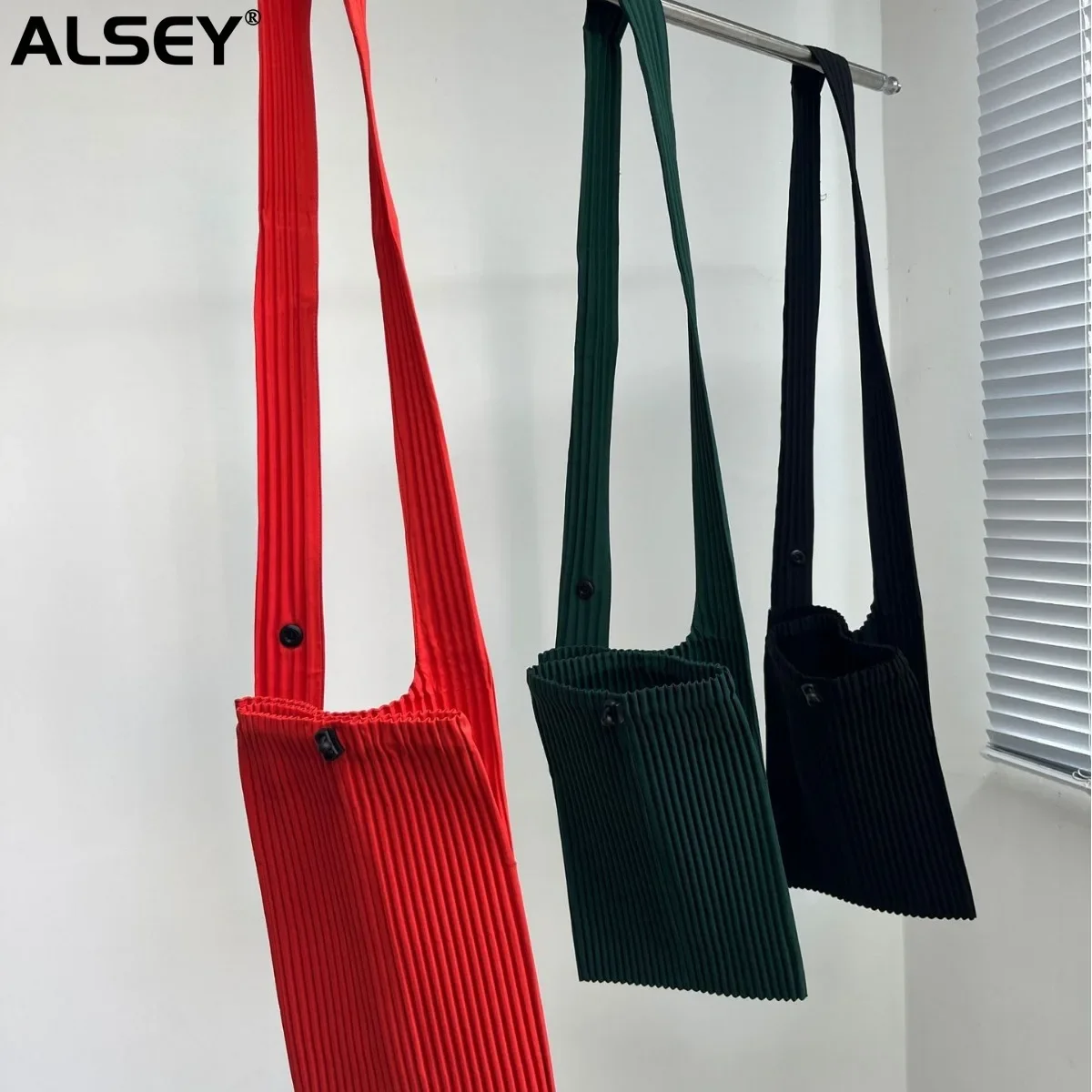 ALSEY Miyake Crossbody Cell Phone Bag Pleated Solid Color Simple Multifunctional Men\'s Women\'s Shoulder Folding Crossbody Bag