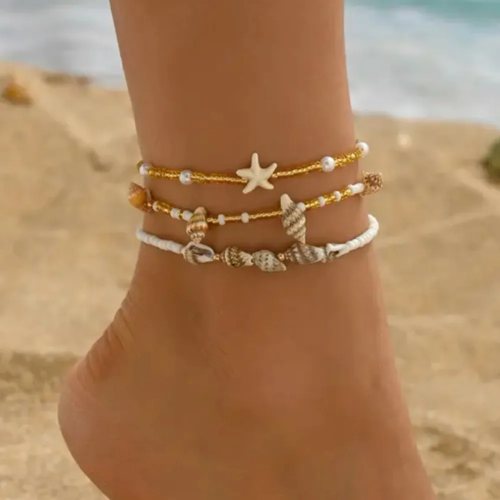 3 Pack Bohemian Layered Anklet for Women Golden-Tone Seashell&Starfish Charm Foot Jewelry Ideal for Beach Hawaiian Vacations