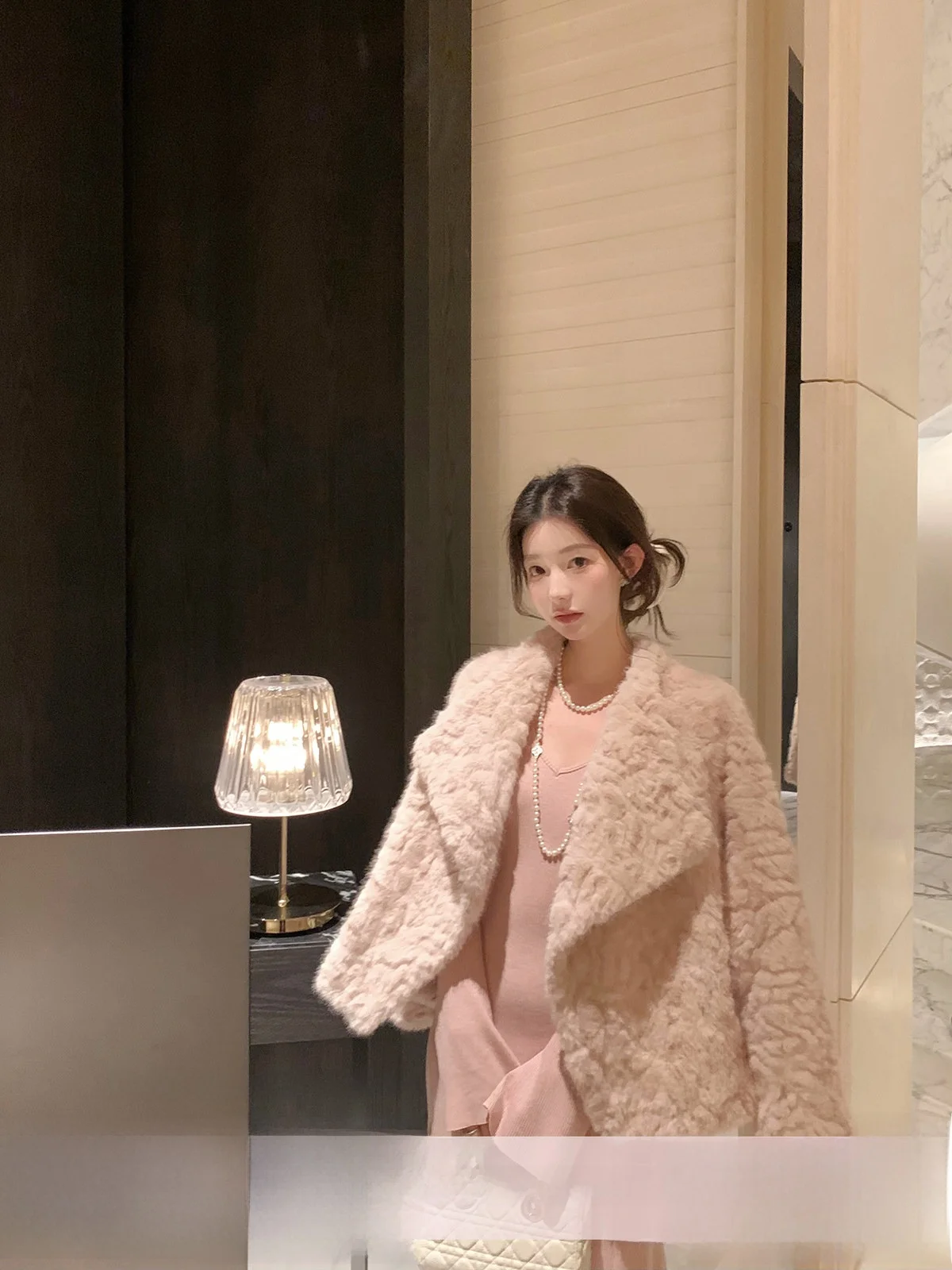 

YOLI Zhang Yuli Initial Snow Arrival Pink Outerwear Women's Winter Ele Versatile Fur Leather Inteated Warm Top