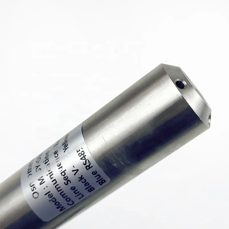 2025 hot sale Intelligent IOT system reliable water level sensor built-in digital temperature sensor compensation device piezome