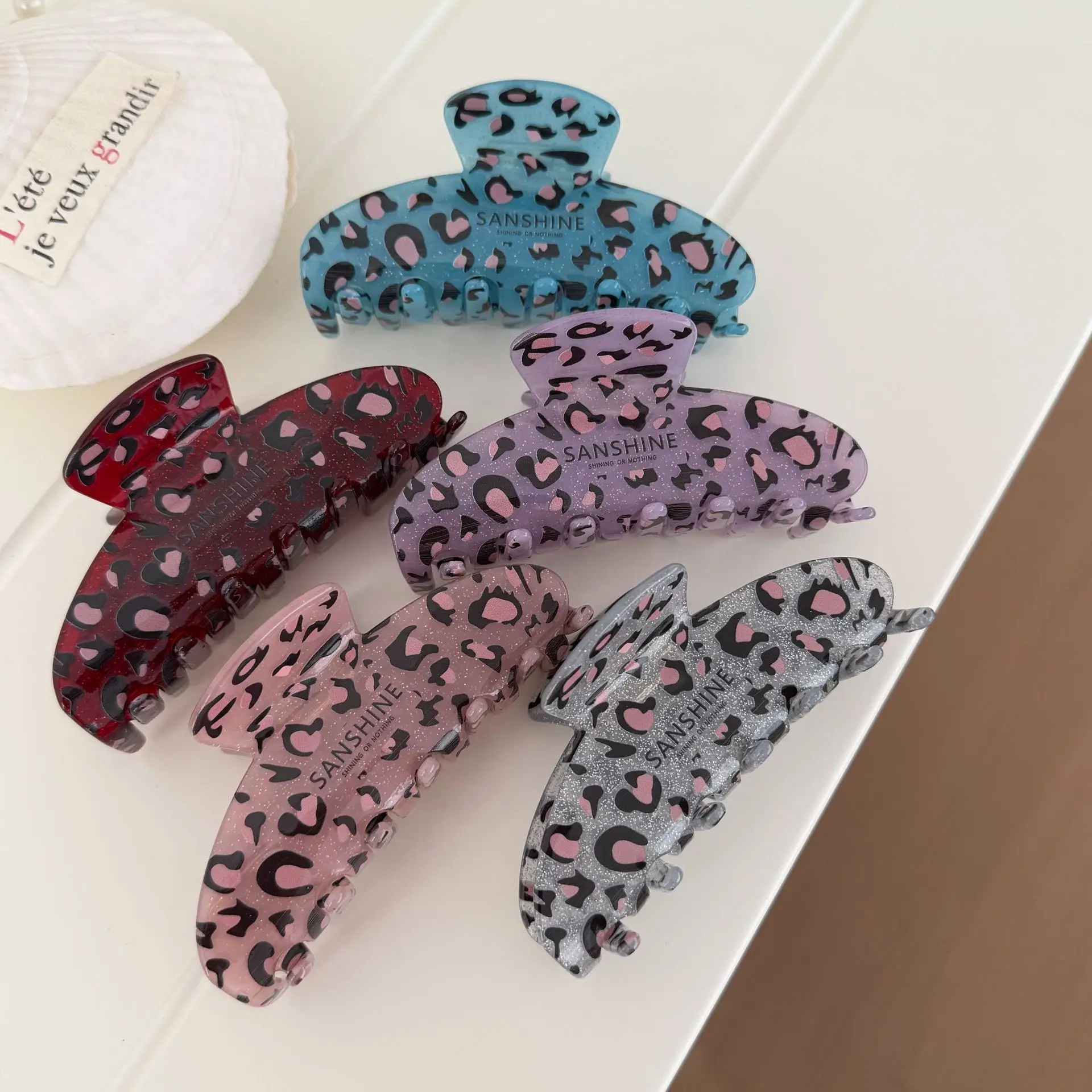 Hair Claw Clip Resin Leopard Gold Foil Embellishment Oversized for Thick Hair Back Bun Tortoise Premium Durable Lightweight
