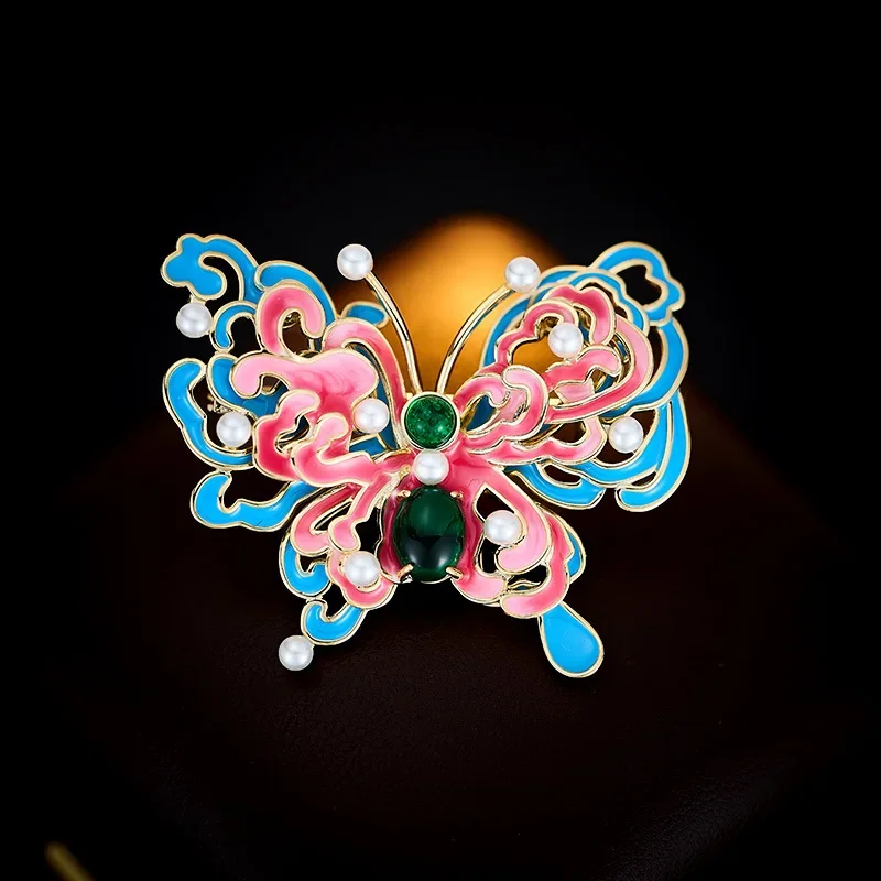 

2025Butterfly brooch, elegant and grand cheongsam coat, pin, anti-exposure brooch