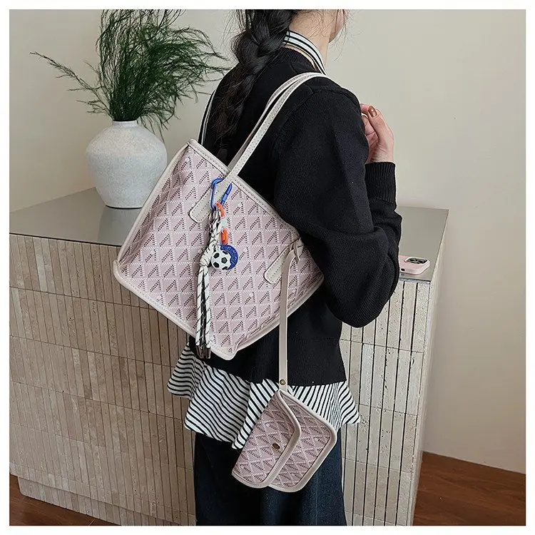 

Distinctive Top-Handle Satchel, Structured Underarm Style, Detachable Crossbody Strap, Polished Finish, New 2026 Arrival