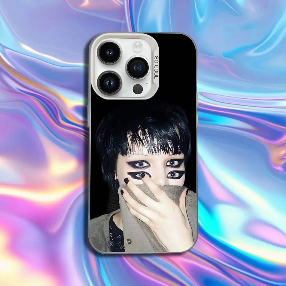 حافظة هاتف C-Crystal Castles Band لهاتف iPhone 16,15,14,13,12,11,Mini,Pro,SE,MAX غطاء أبيض غير لامع مقاوم للصدمات