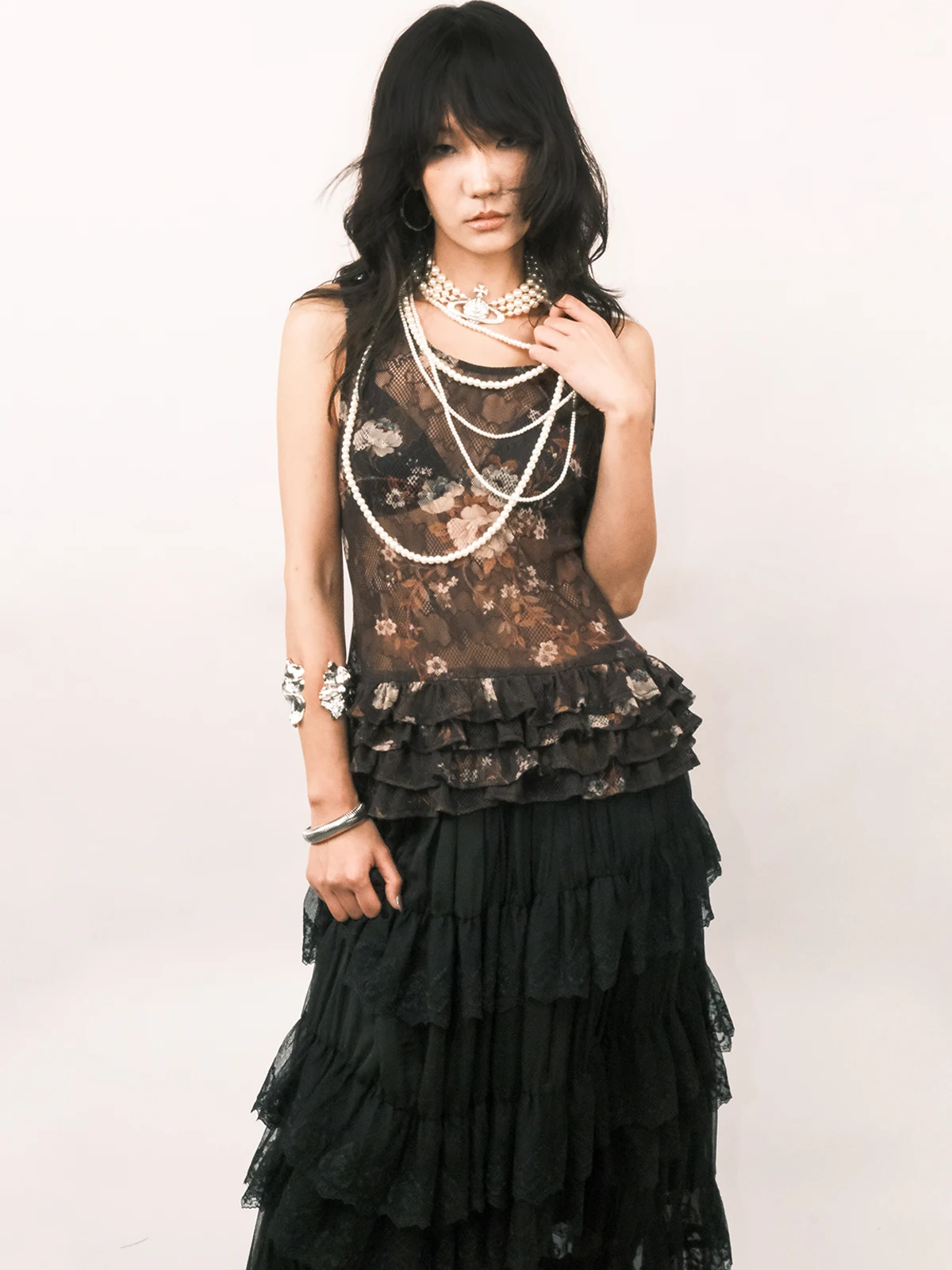 

Оригинальный дизайн, черный кружевной укороченный топ, женская приталенная верхняя одежда, жилет, весна-лето, новая коллекция, серия футболок Sle Avocado, повседневная мода