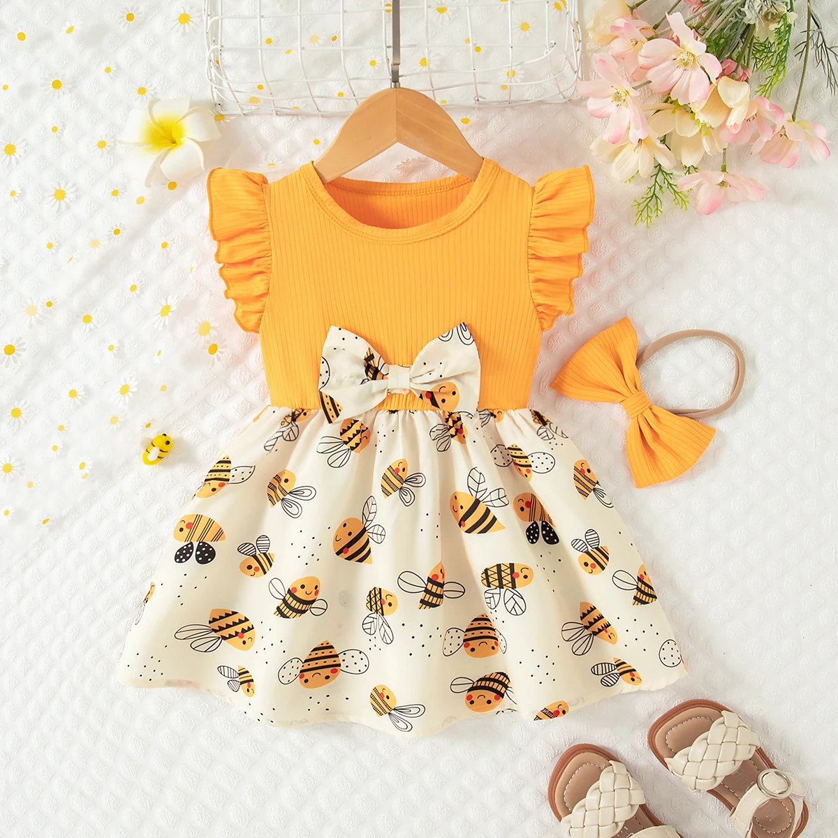 Summer New Yellow Little Fly Sleeve Baby Girl Dress, Cartoon Bee Print Children\'S Sleeveless Clothes+Bow Headband (0-3 Years)