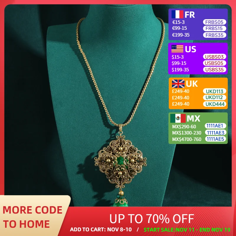 

Vintage Palace Green Pendant Necklace Stone Square Antique Gold Color Flower Jewelry Woman Charm Accessories Luxury Designer