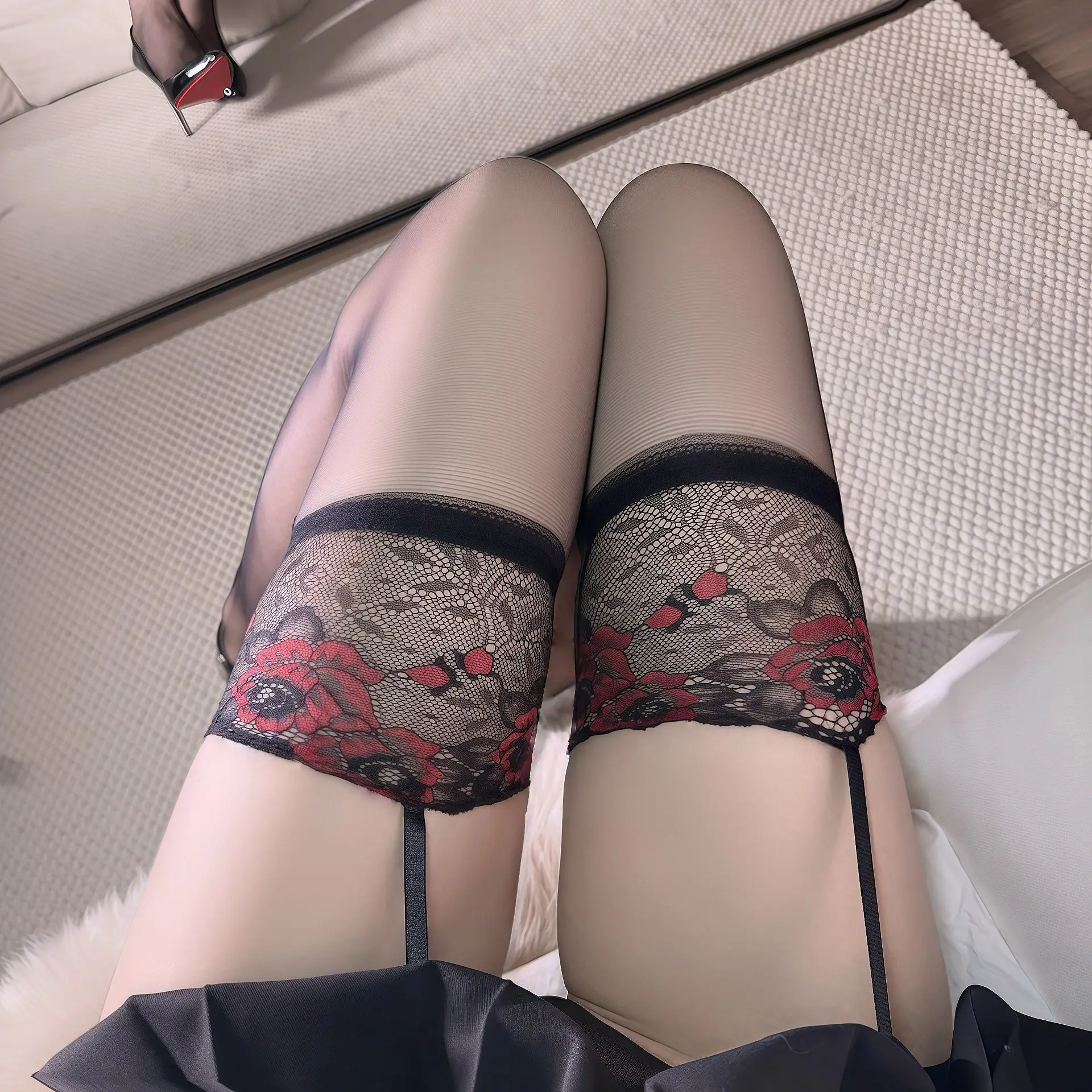 

Sexy Women's Stockings Fishnet Leggings Seduction Sheer Crotch Pantyhose Thigh High Elastic Embroidered Garter Garter