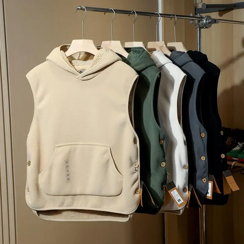 

Мягкий окрашенный флисовый многослойный жилет с капюшоном, 400 г/м2, жилет без рукавов унисекс с боковыми пуговицами и вентилируемым подолом, осень-зима 2023 г.