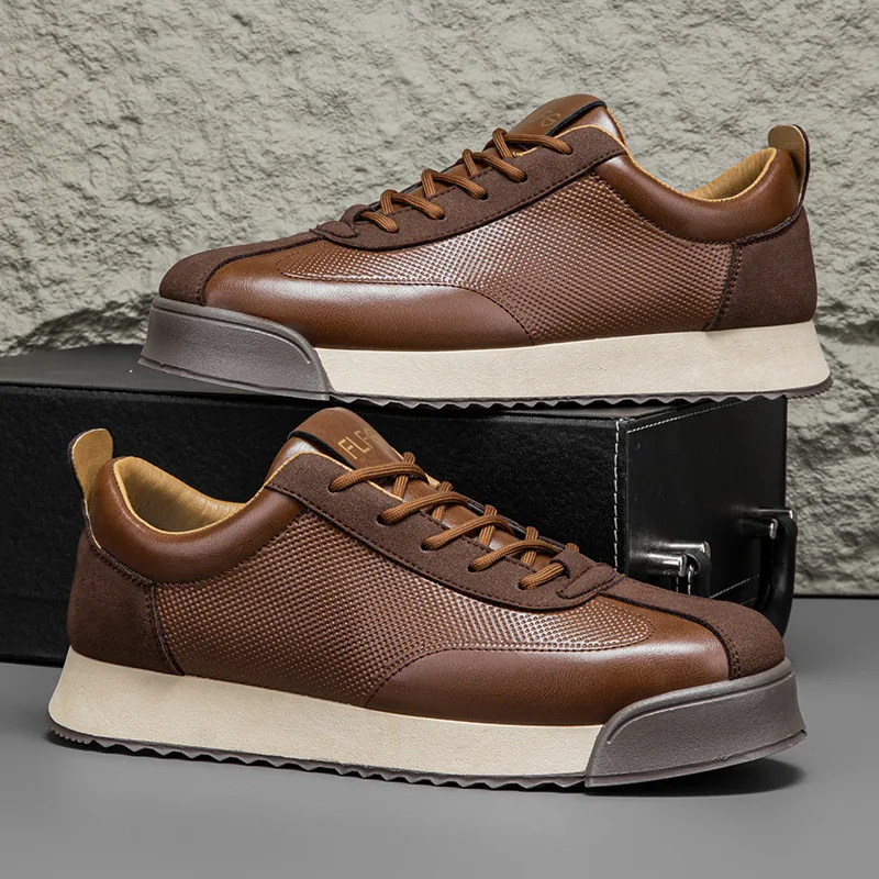 Men's Retro Brown Leather Casual Sneakers Breathable Low-Top Flats Comfortable Platform Walking Shoes Big Size 45 Zapatos Hombre
