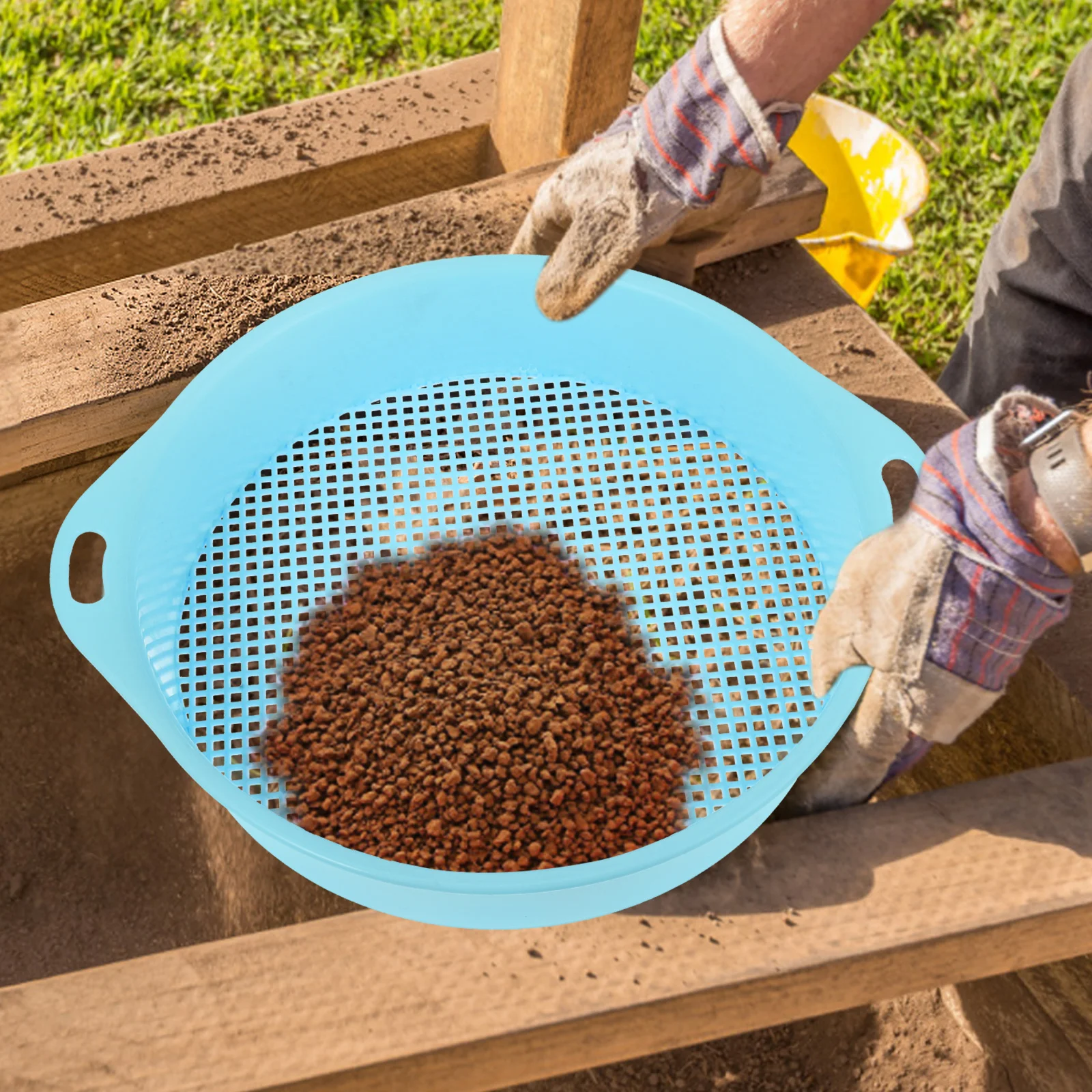 

Sifter for Sand Soil Sieve Gravel Sifting Tool Garden Mesh Screen Blue Abs Rocks