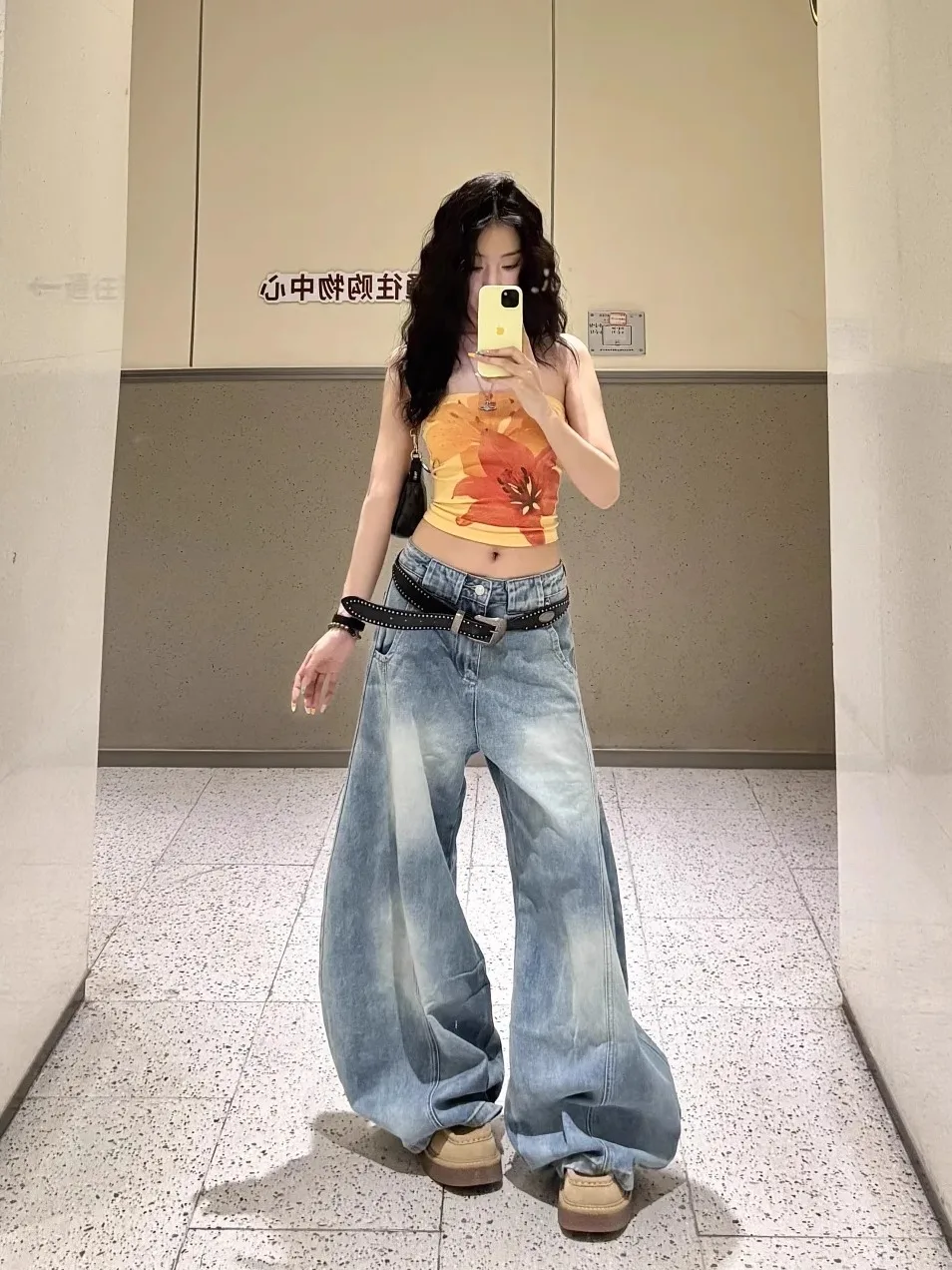กางเกงยีนส์ทรงวินเทจเอวสูงแบบเว้าข้าง ทรงขากว้างลากพื้น สไตล์อเมริกัน สำหรับผู้หญิง ใส่สบาย ทรงหลวม ใส่ได้ในฤดูร้อน