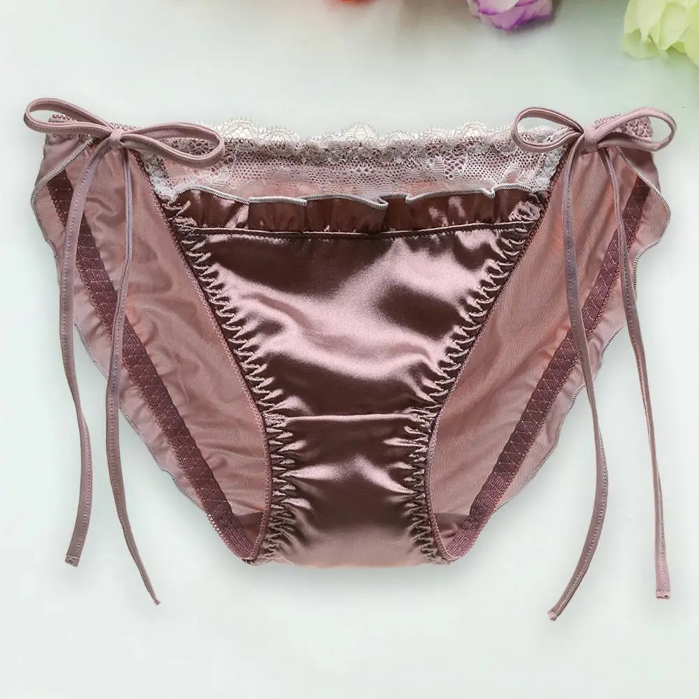 Moisture-absorbing Underwear Elegant Lace Patchwork Women's Panties Seamless Satin Underwear with Soft Shirring Breathable