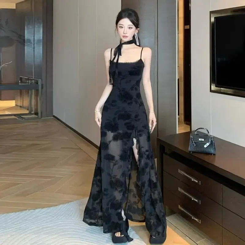 Czarna Koronkowa Sukienka Żakardowa typu Halter Damska Y2K Letnia Seksowna Rozcięcie Średniej Długości Wysoki Stan Cienkie Ramiączka Dopasowana Sukienka Cami Nowość 2025