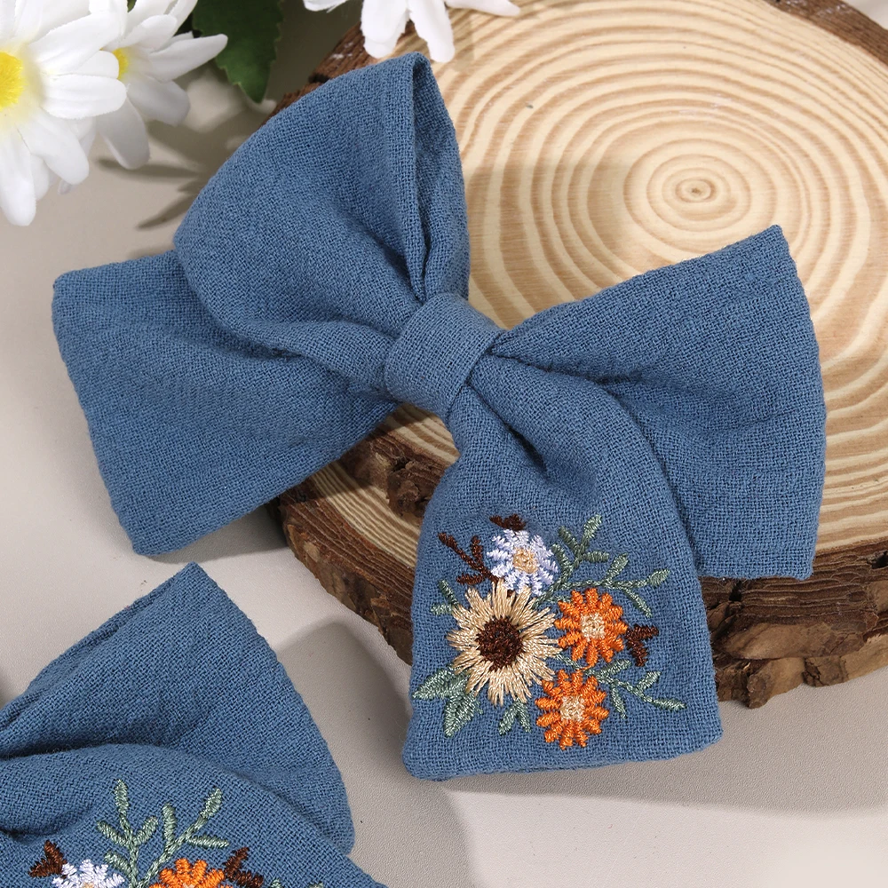2Pcs Stickerei Floral Haarnadel Handgemachte Trendy Süße Vintage Stoff Blume Bogen Haarspange Für Mädchen Baumwolle Haar Zubehör Kopfbedeckungen