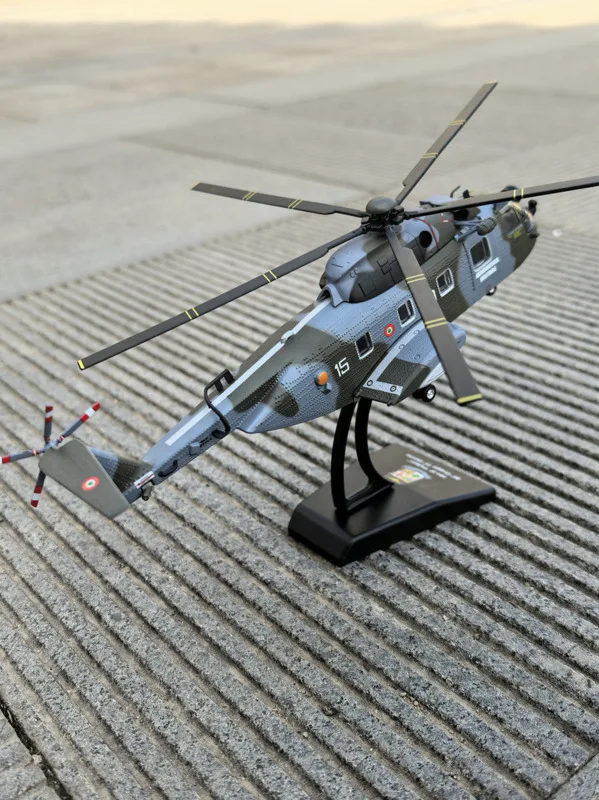 new-arrival-special-price-die-cast-metal-1-100-italian-sh-3-hh-3f-long-range-search-and-rescue-helicopter-model-display-toys