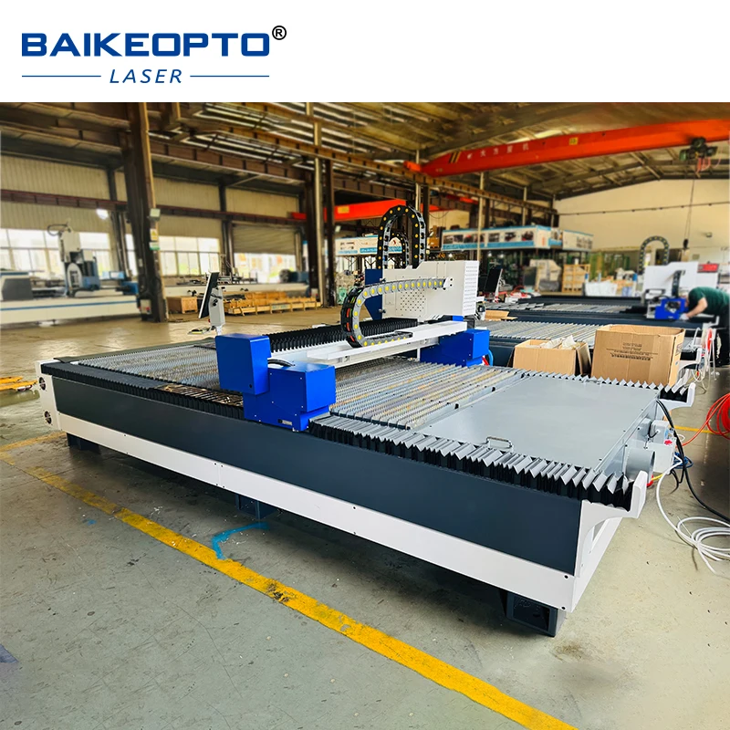 3015 4020 6025 8025 IPG Raycus 3KW CNC Router Metal Tube Fiber Laser Cutting Machine