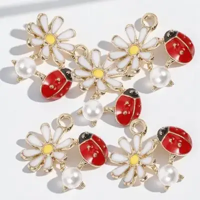 

5pcs Ladybug Alloy Pendant Charms Daisy Shaped Necklace Bracelet Earrings Decorative Accessories Hanging for