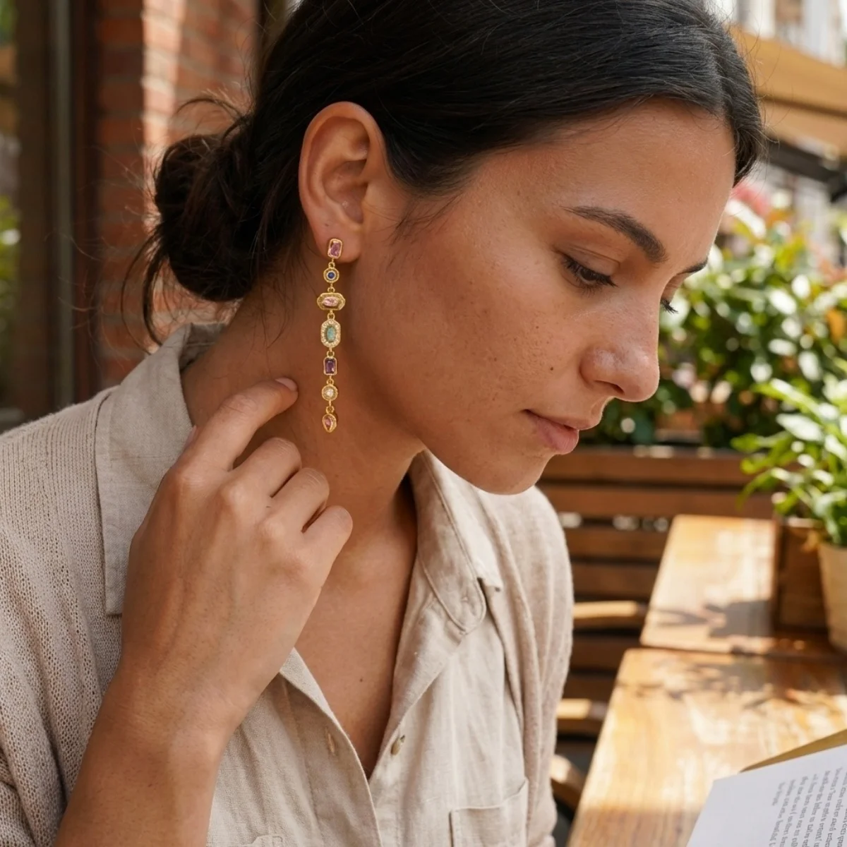 Bunte geometrische lange Quasten-Ohrringe mit Zirkonia für Damen und Herren, glänzende, elegante geometrische Ohrringe, Hochzeitsschmuck – Detail 9