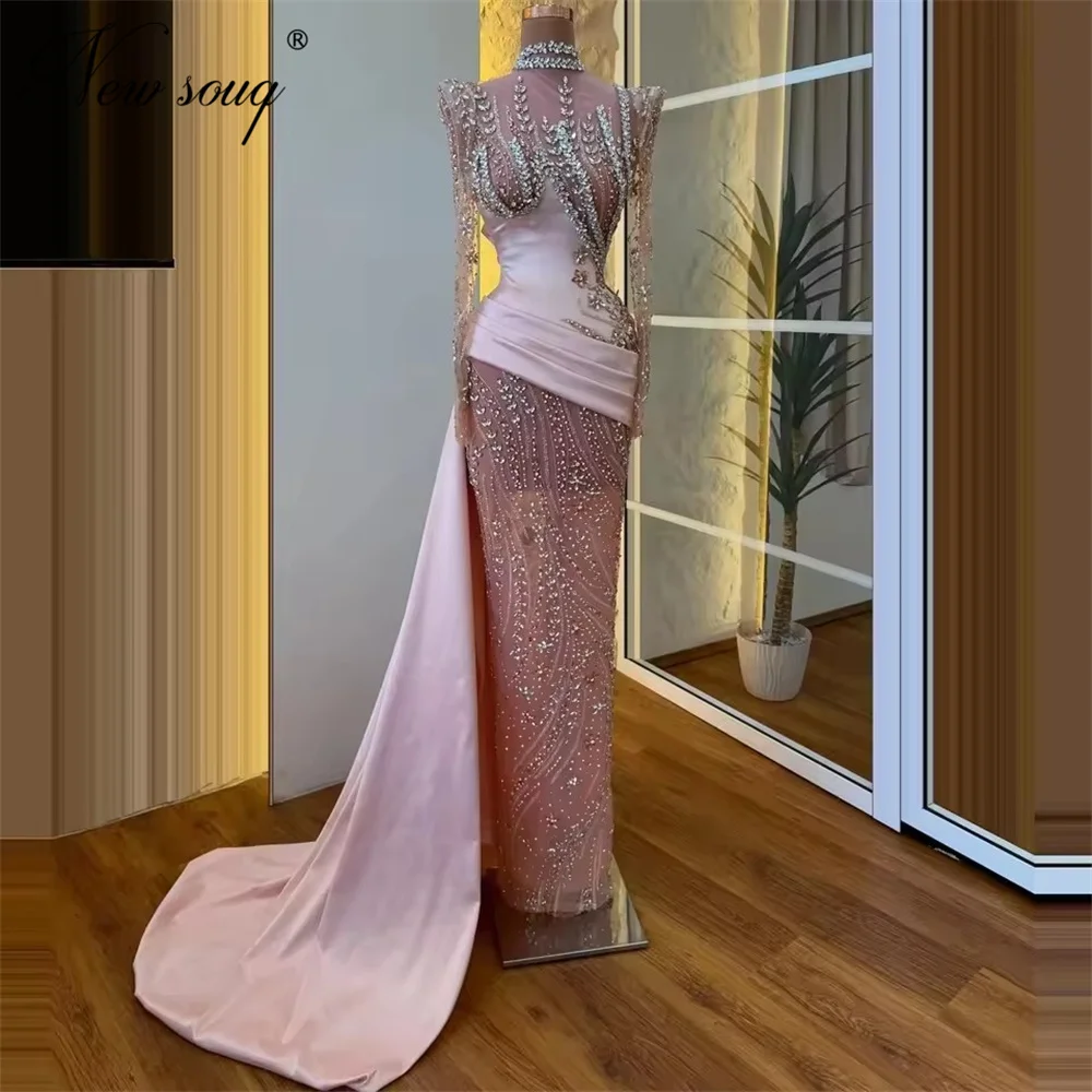 

Розовые платья для выпускного вечера с бисером по индивидуальному заказу Vestidos De Noche 2026 Вечернее платье с разрезом и кристаллами со шлейфом Дубай Свадебные коктейльные платья