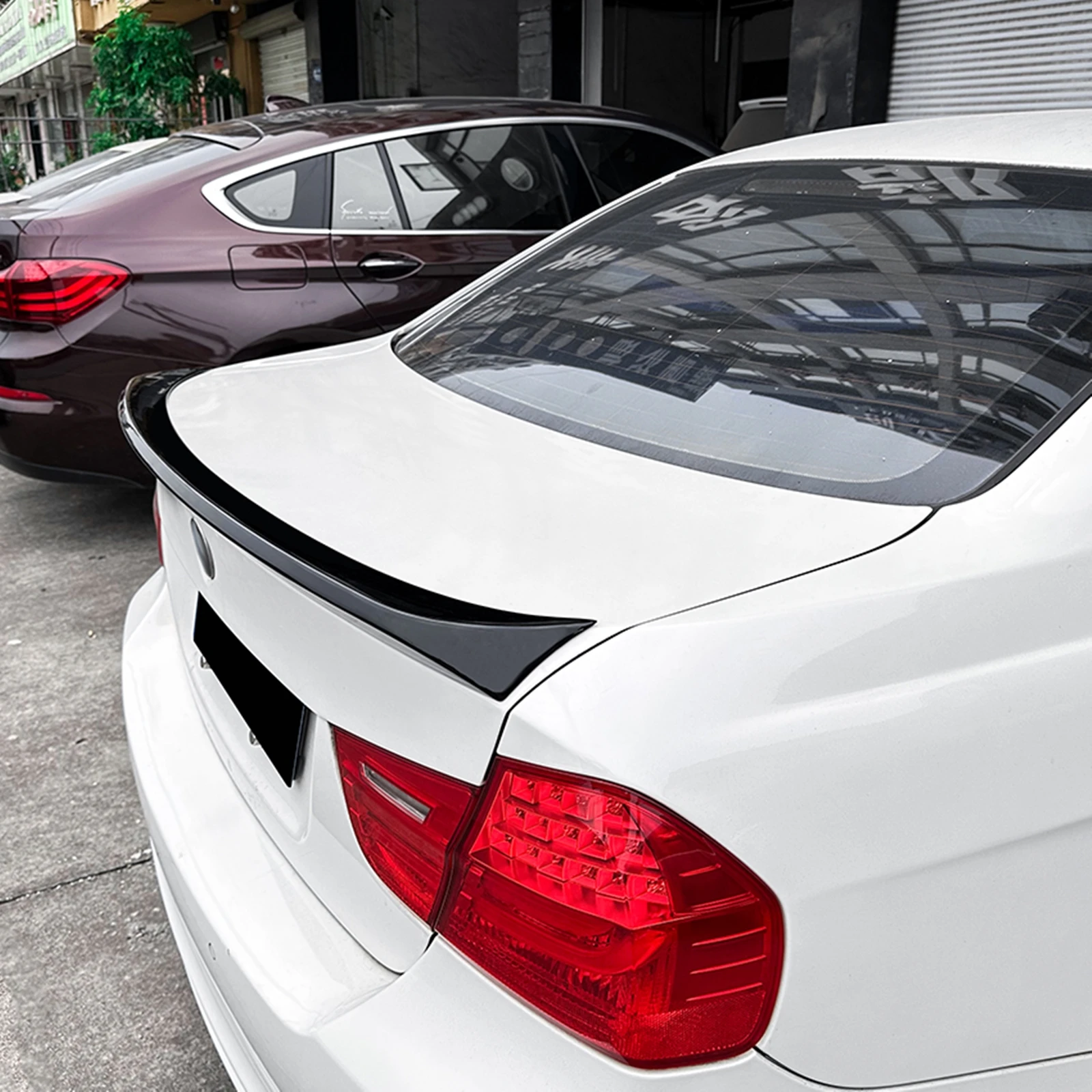 Carbon Fiber Look/Gloss Black Rear Trunk Spoiler Lip Wing For BMW 3 Series E90 & E90 M3 Sedan 4-Door 320i 320li 325li 2005-2012