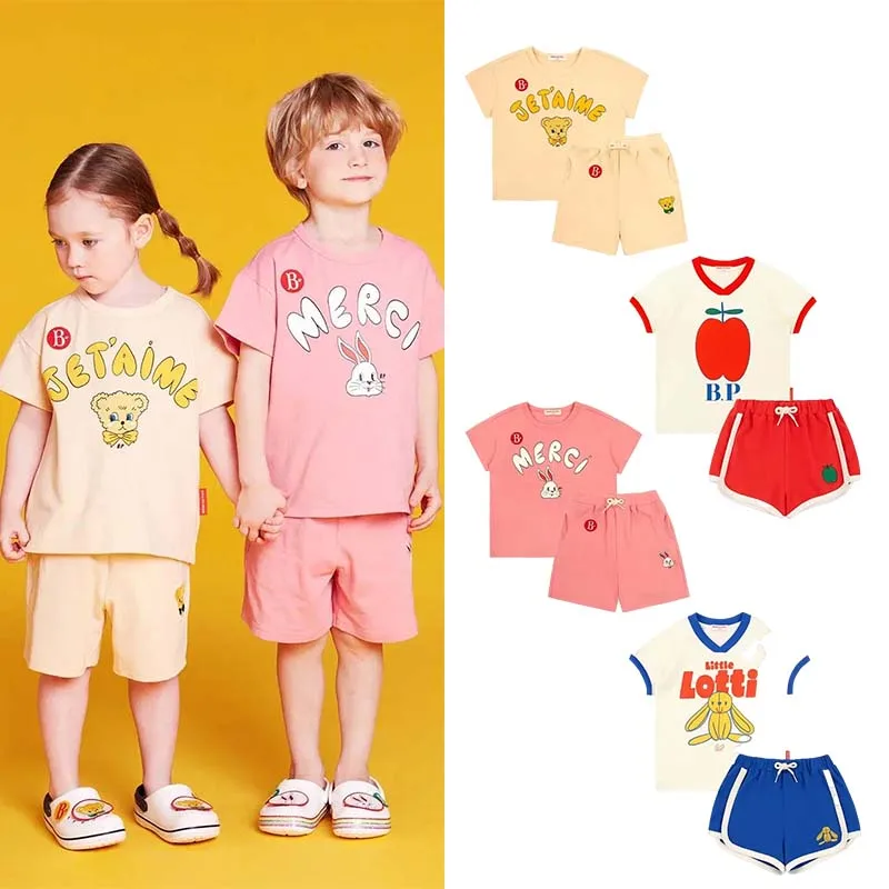 

Детский милый костюм, корейский комплект 23, новинка лета для мальчиков и девочек, цветная футболка из чистого хлопка, комплект с шортами, одежда для маленьких девочек