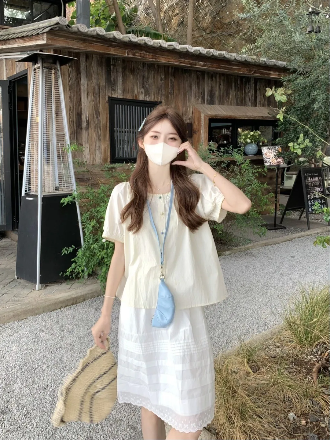 

Женская рубашка в японском стиле с художественными пуговицами и коротким рукавом, весна 2026, новая, нежная, повседневная, свободная, универсальная блузка