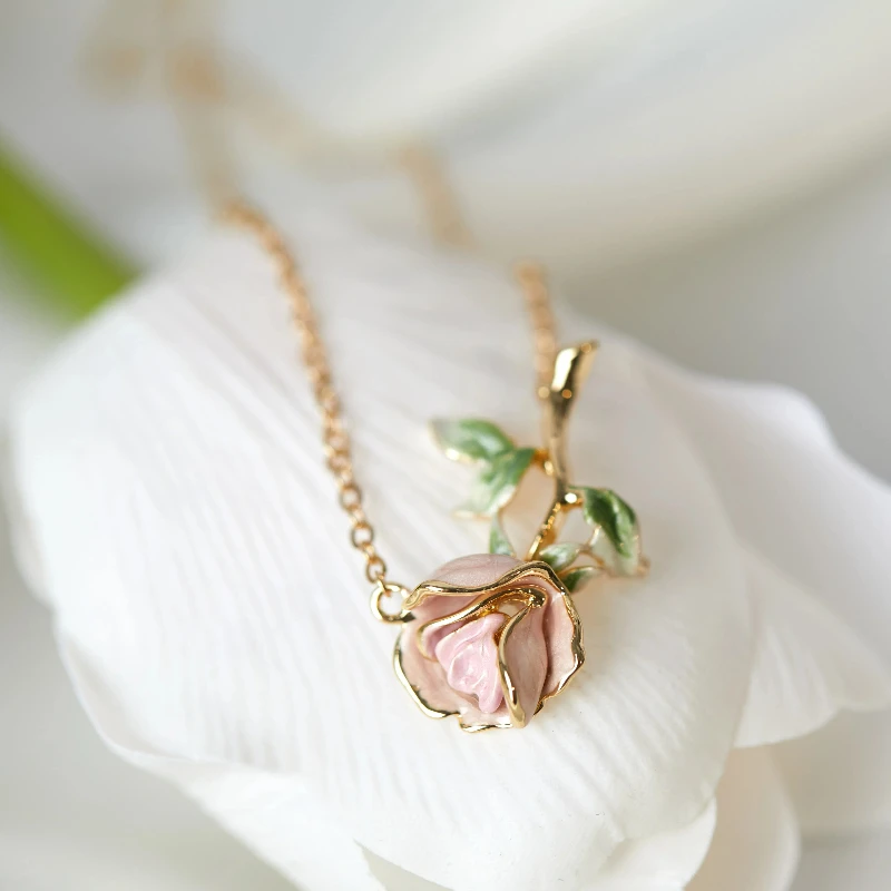 

New Forest Series Fairy Style Statement Duleli Garden Gentle Pink Rose Vintage Exquisite Enamel Drop Glaze Necklace Collar Chain